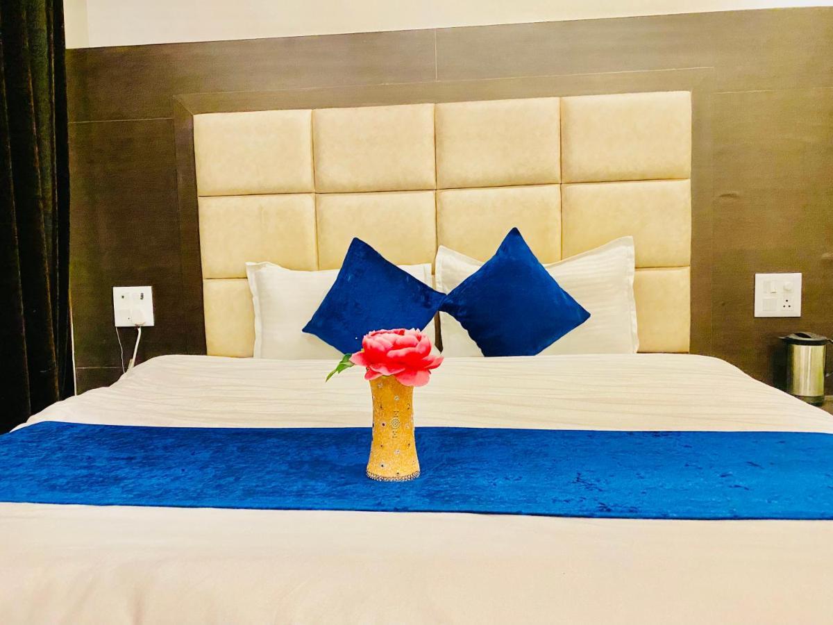 River Inn Hotels&Resorts Haridwar Bagian luar foto